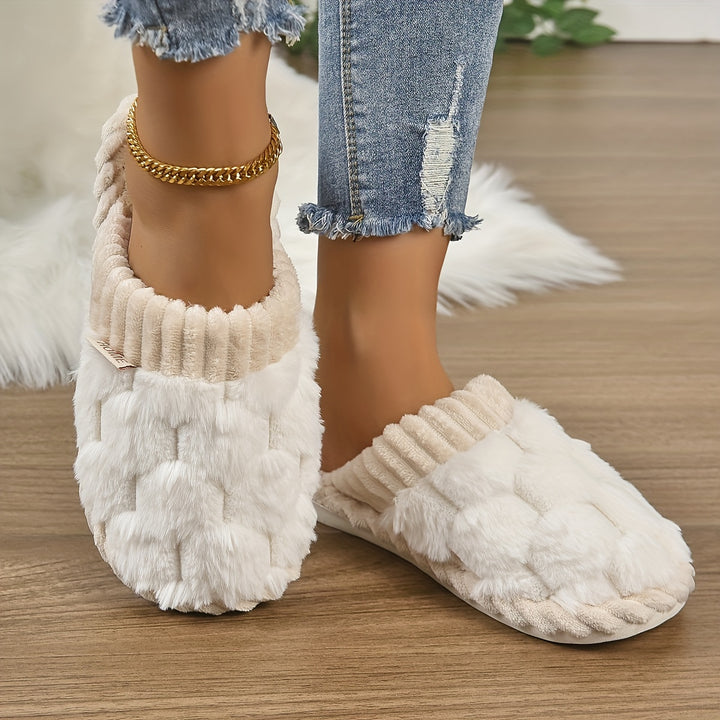 FurrBliss - CozyLuxe Pluche Comfort Slips