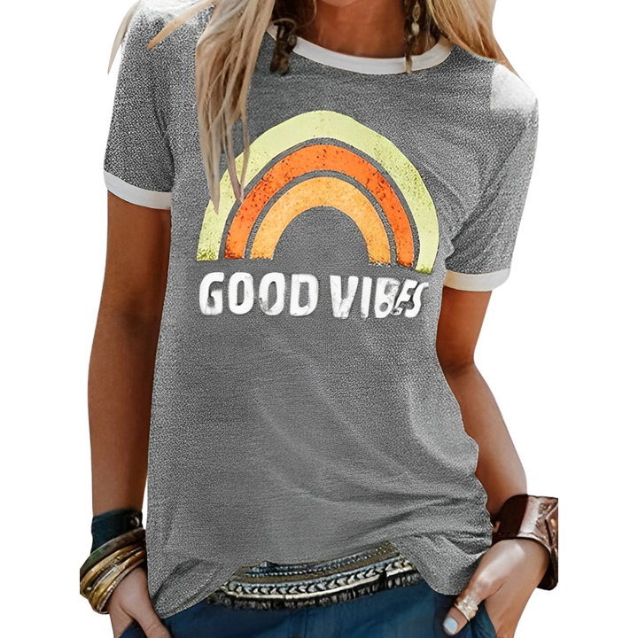 Grace - Verspreid positiviteit met ons Good Vibes Shirt