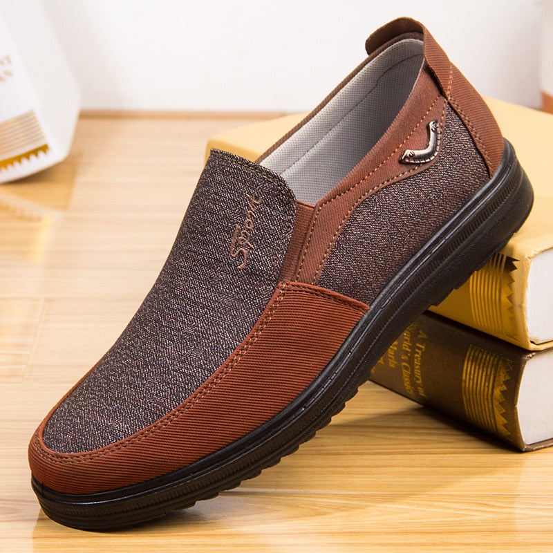 Franklin - slipvaste schoenen voor oudere mannen - vertrouwen bij elke stap