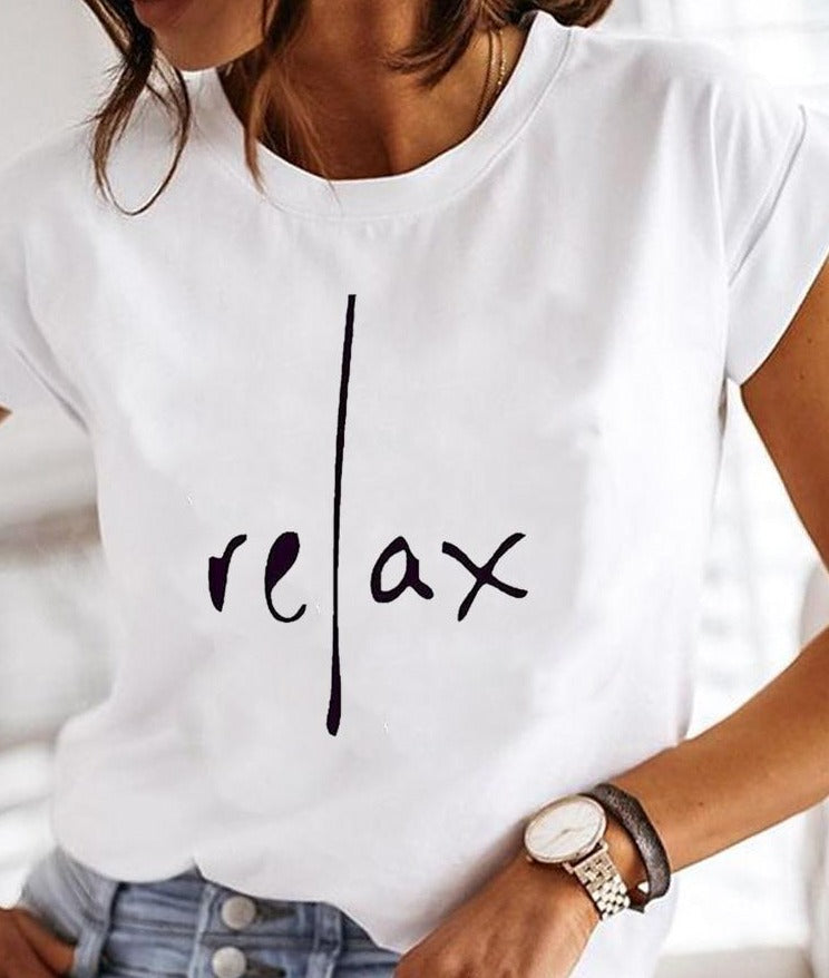 Delia - Superstijlvol t-shirt met extravagante zomermotieven
